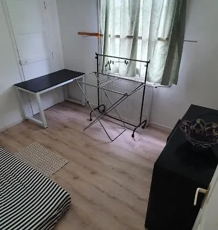 Stains appartement en résidence * Stains